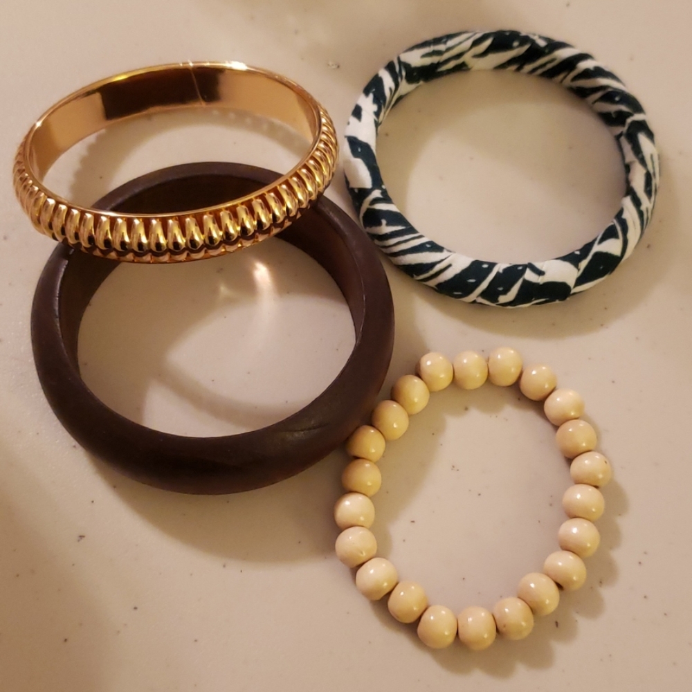 Jewelry set - Picture 2 of 3